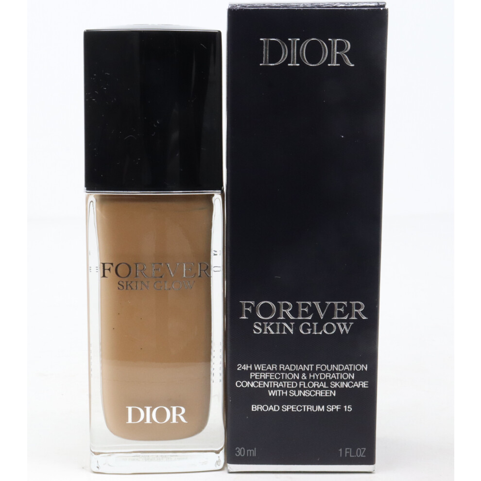 (3.5 Neutral/Glow SPF 15) Dior Forever Skin Glow Hydrating Foundation  1.0oz/30ml New With Box
