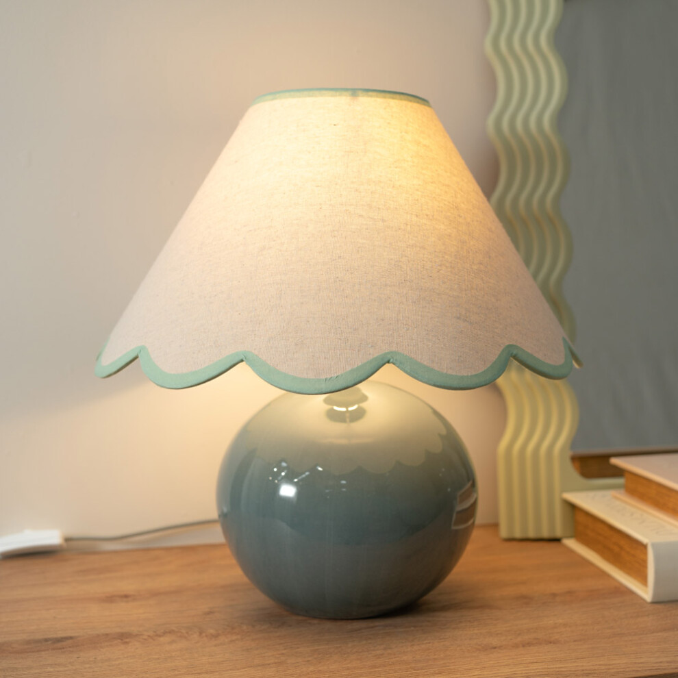 ValueLights Bosco Eucalyptus Table Lamp with  Green Trim Scallop Shade