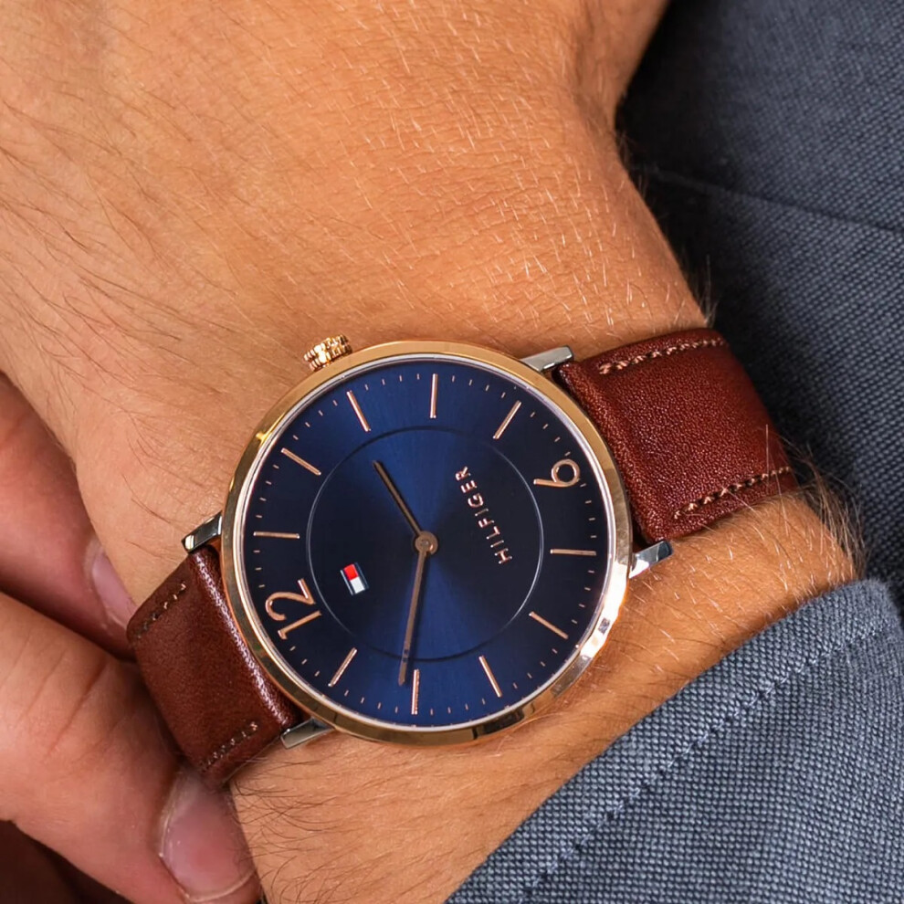 TOMMY HILFIGER 1710354 MENS WATCH BROWN STRAP BLUE DIAL ROSE GOLD CASE