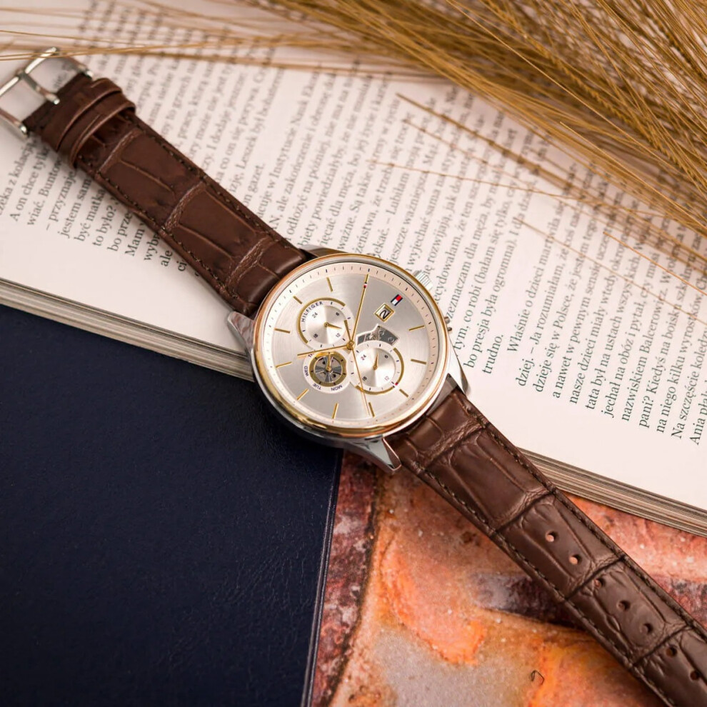 TOMMY HILFIGER 1710501 MEN'S WATCH BROWN STRAP SILVER DIAL SILVER CASE