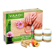 Kit de manicura y pedicura calmante y refrescante Vaadi Herbals, crema y aceite (135 g)