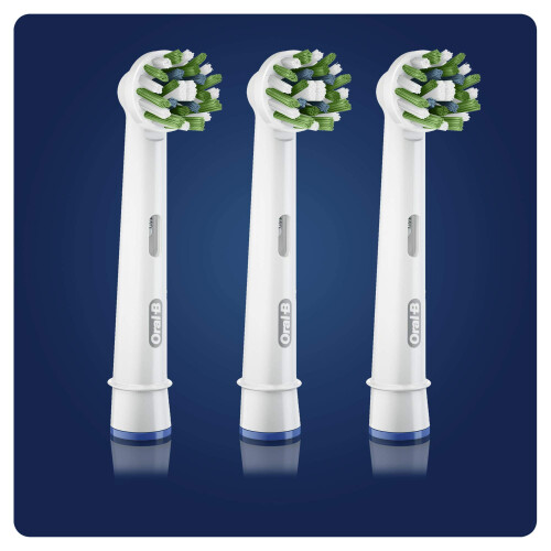 Oral-B CrossAction Brush with CleanMaximizer Technology, Pack of 3 2