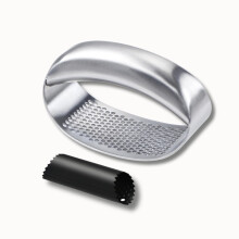 Premium 18/8 Stainless Steel Garlic Press Rocker, 100% Anti-Rust Dishwasher Safe Garlic Crusher with Silicone Garlic Peeler, Easy-to-Clean Mincer