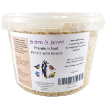 Britten & James Premium Suet Pellets with Insects for Wild Birds in a Stay Fresh 3L Tub (1.9Kg)