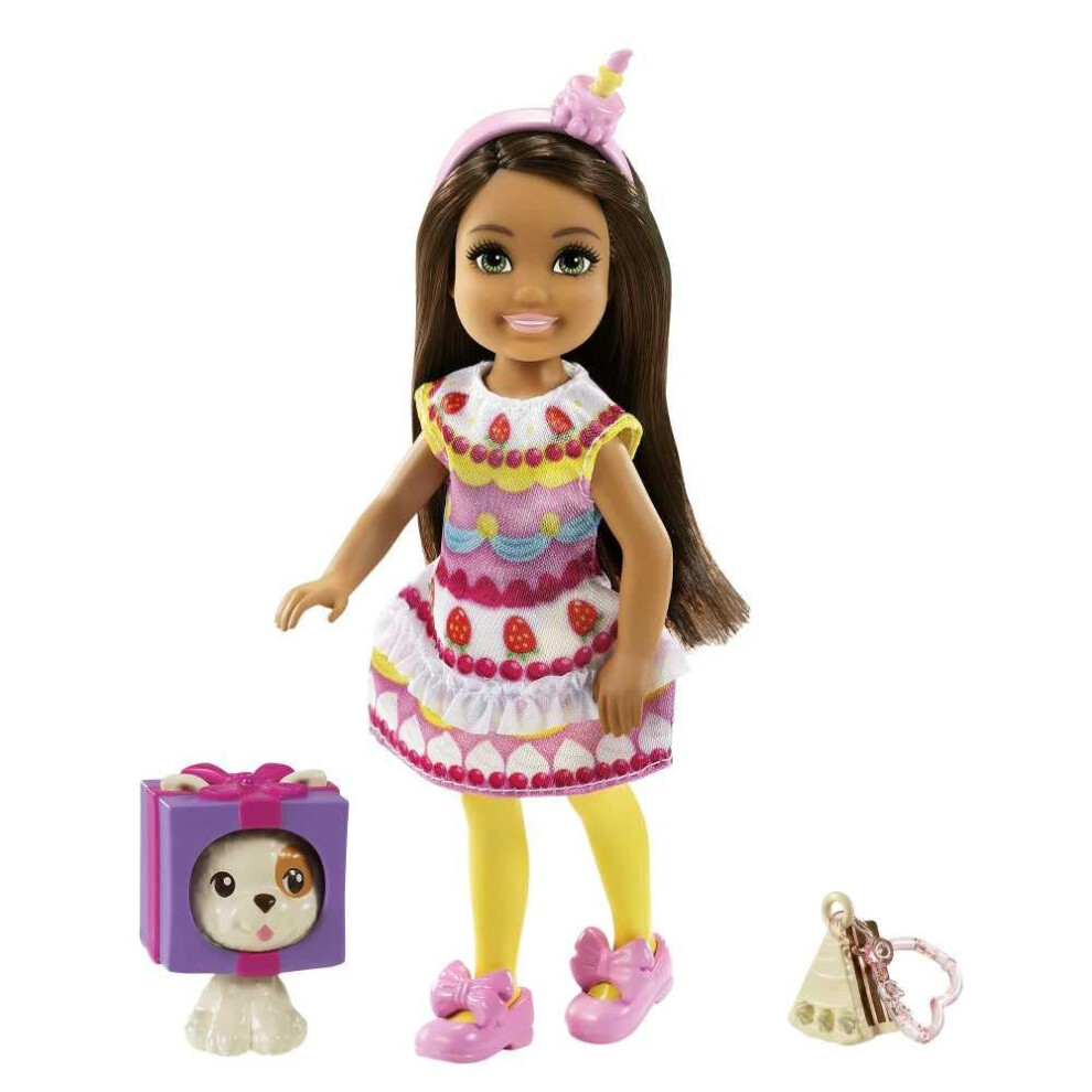 Barbie Mattel - Club Chelsea, Cake Dress-Up Costume Doll With Pet