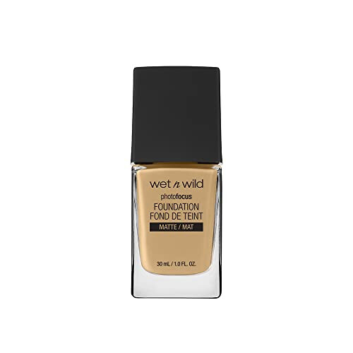 Wet n Wild Wet 'n' Wild, Photo Focus Foundation Matte, High-coverage Foundation with Light-adjusting Complex for a White Cast-free Effect and a Camera-ready
