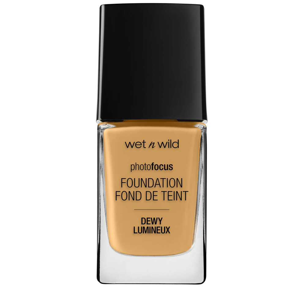 Wet n Wild, Photo Focus Foundation Dewy, Weightless Foundation with Nourishing and Long-wearing Formula, Buildable Coverage, Ideal for Normal to Dry