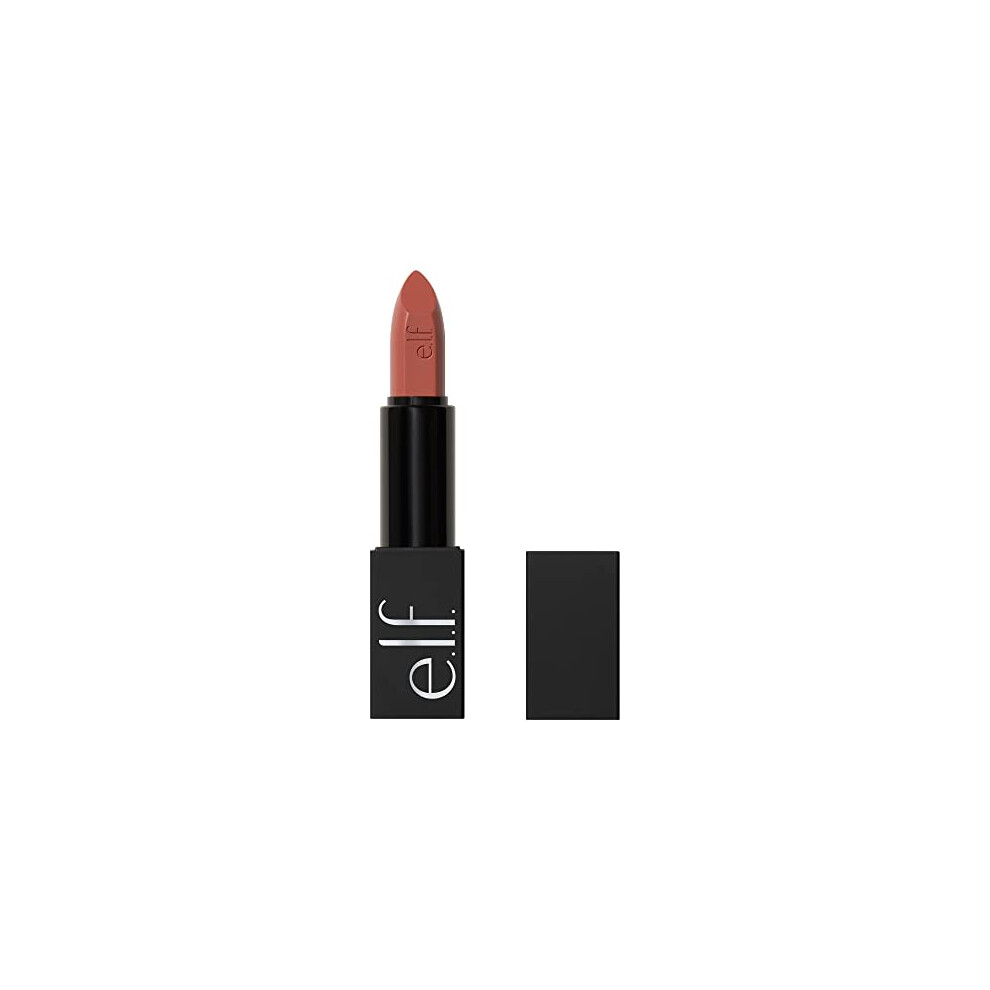 e.l.f. O Face Satin Lipstick, Richly Pigmented, Nourishing & Long-Lasting Creamy Lipstick, Infused With Jojoba, Vegan & Cruelty-Free, Standing Ovation