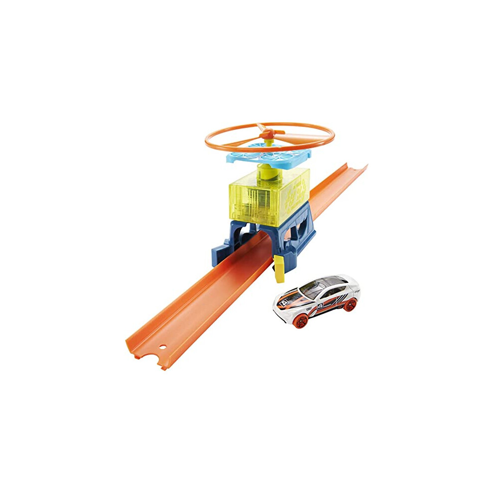 Hot Wheels Track Builder Playset Drone Lift-Off Pack, 6 Component Parts, Includes 1:64 Scale Toy Car