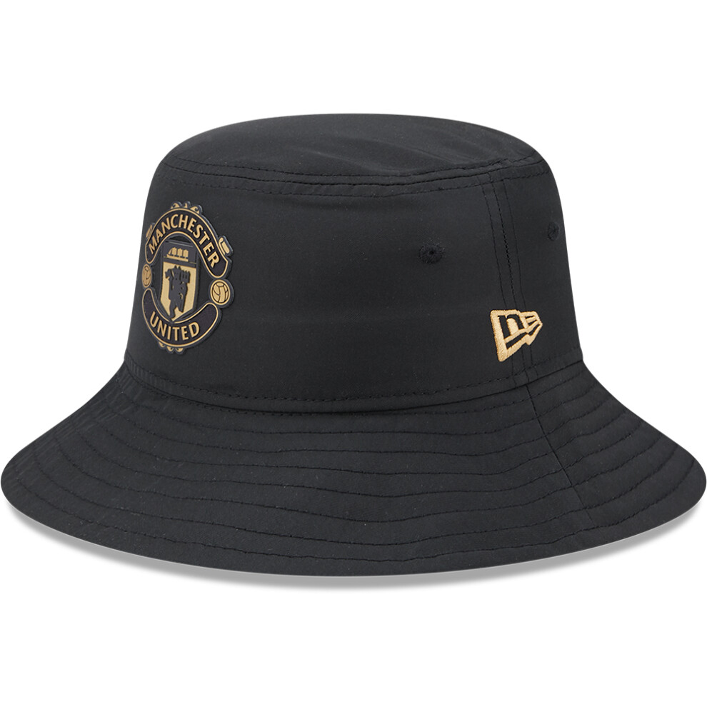 (L/XL) New Era Man UTD FC Bucket Hat Black Gold