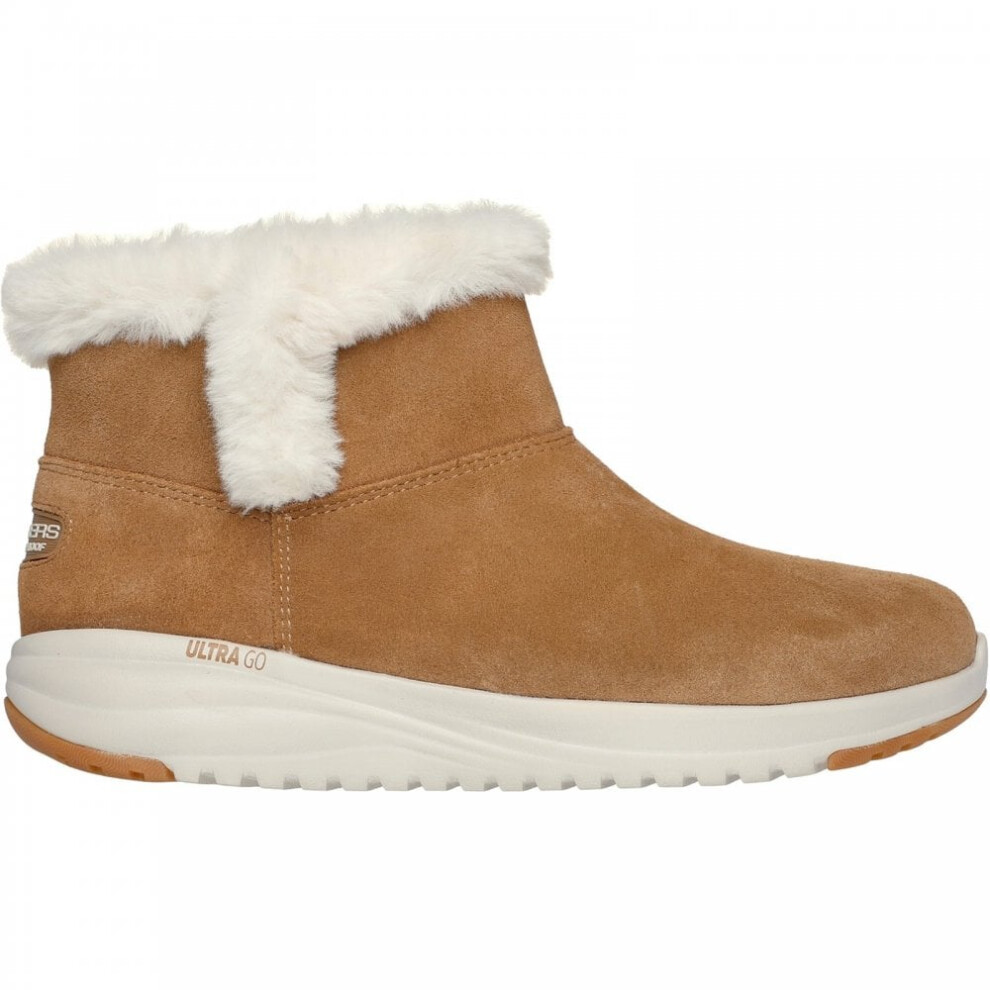 On-the-GO Stellar- Cozy Step | Chestnut | Women's Classic Shearling Booties