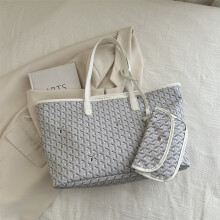 (OffWhite) Classy Retro Tote Bag For Autumn Versatile And Roomy Pu Fashionable Handbag