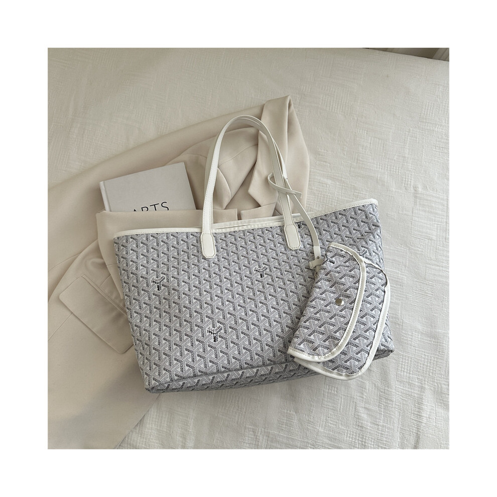 (OffWhite) Classy Retro Tote Bag For Autumn Versatile And Roomy Pu Fashionable Handbag