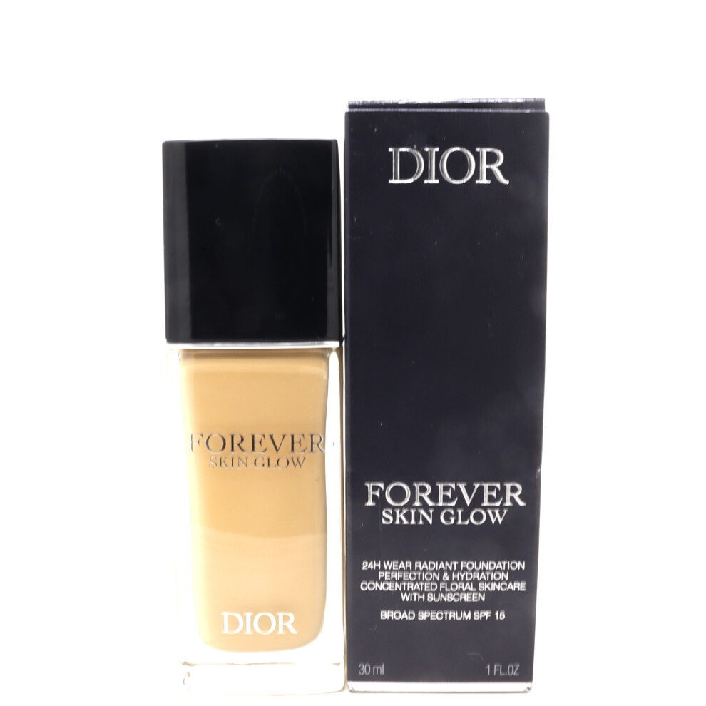 (2W0 Warm Olive/Glow SPF 15) Dior Forever Skin Glow Hydrating Foundation  1.0oz/30ml New With Box