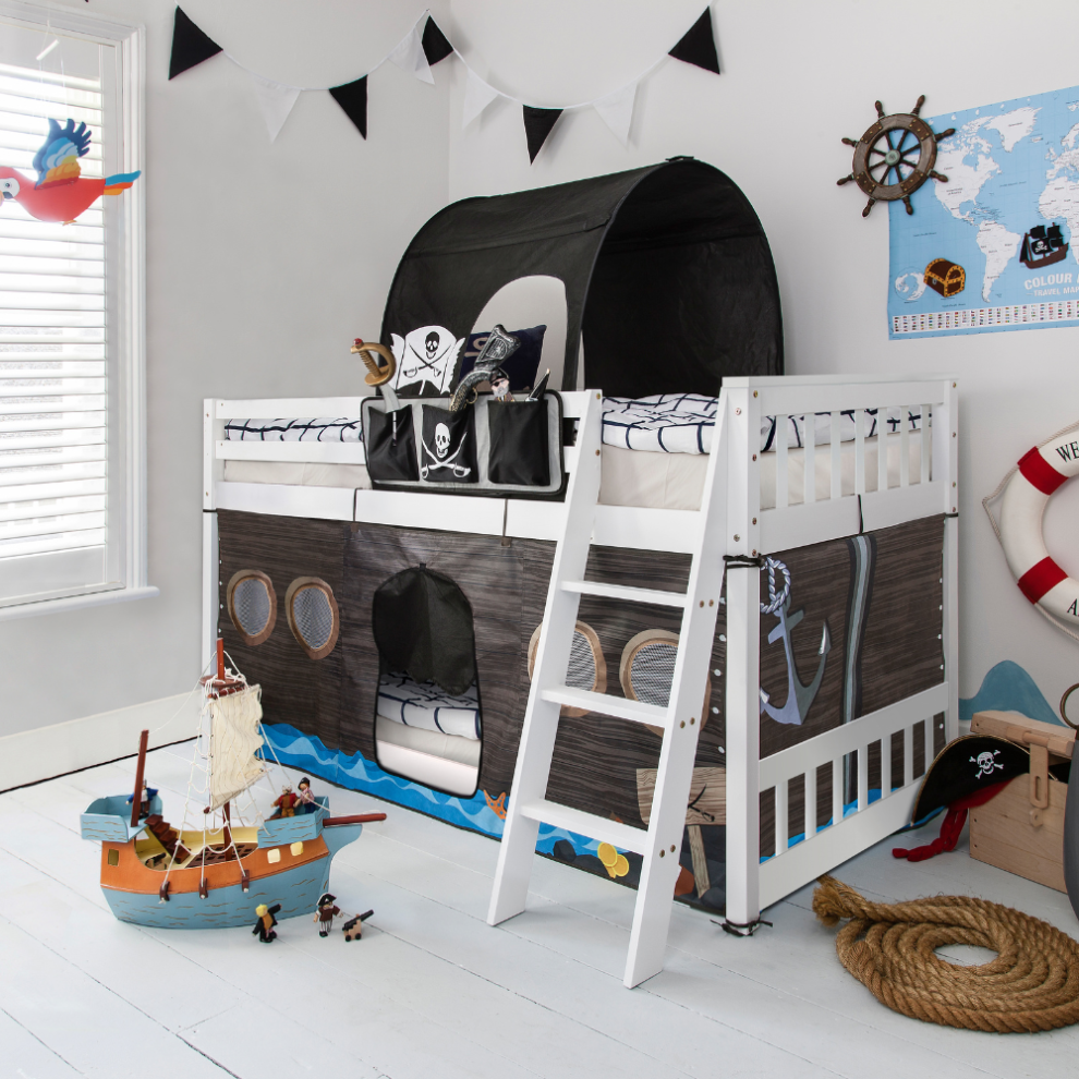 Harri Bunk Bed Low with Pirate Hideaway Package in Classic White