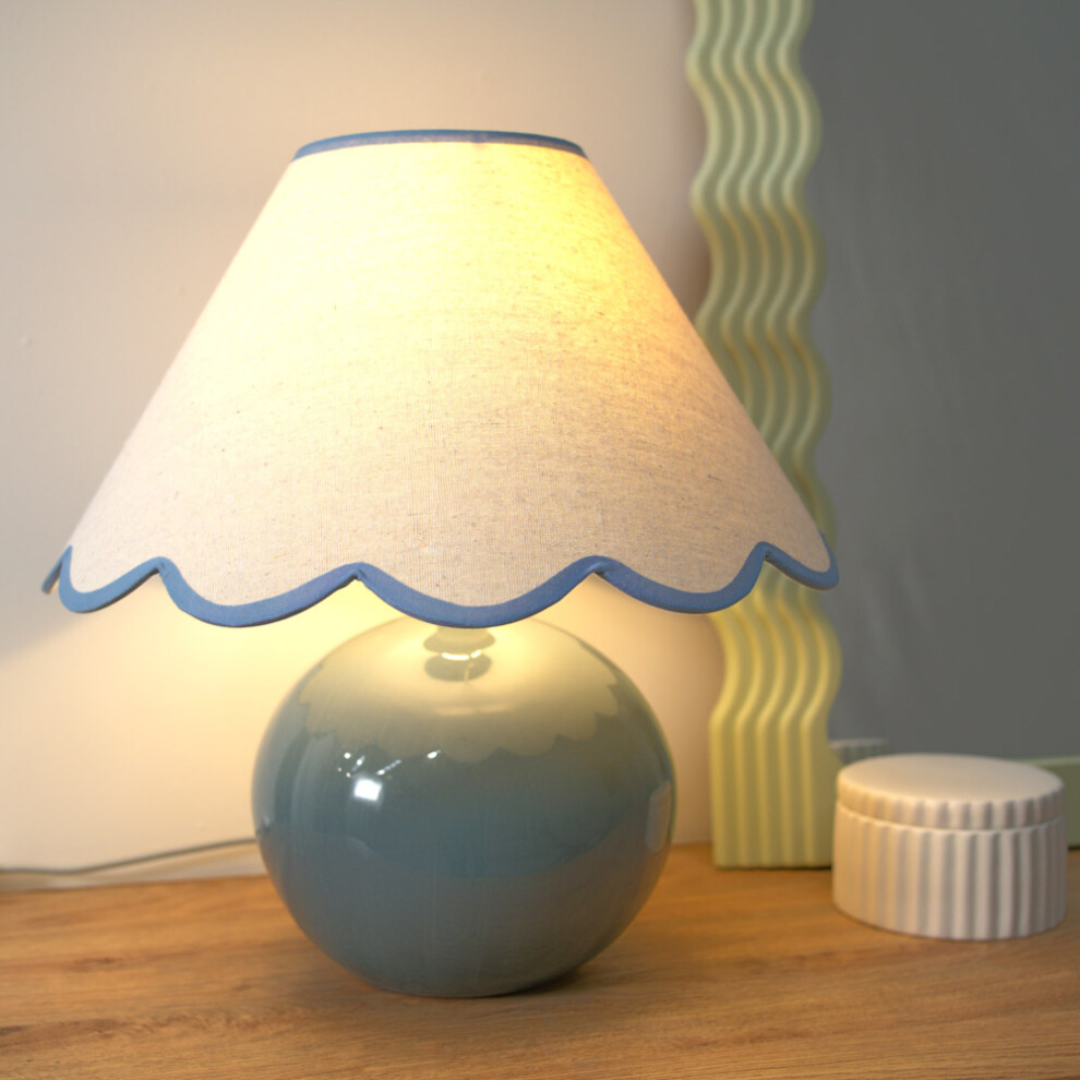 ValueLights Bosco Eucalyptus Table Lamp with Blue Trim Scallop Shade