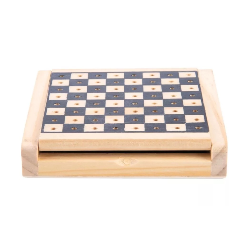 Wooden Travel Chess Set. Pegged Pieces. 1