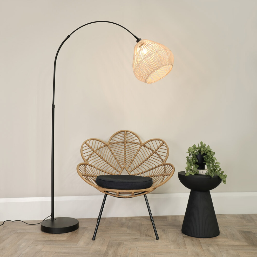 ValueLights Louis Black Arched Floor Lamp with Rattan Teardrop Shade