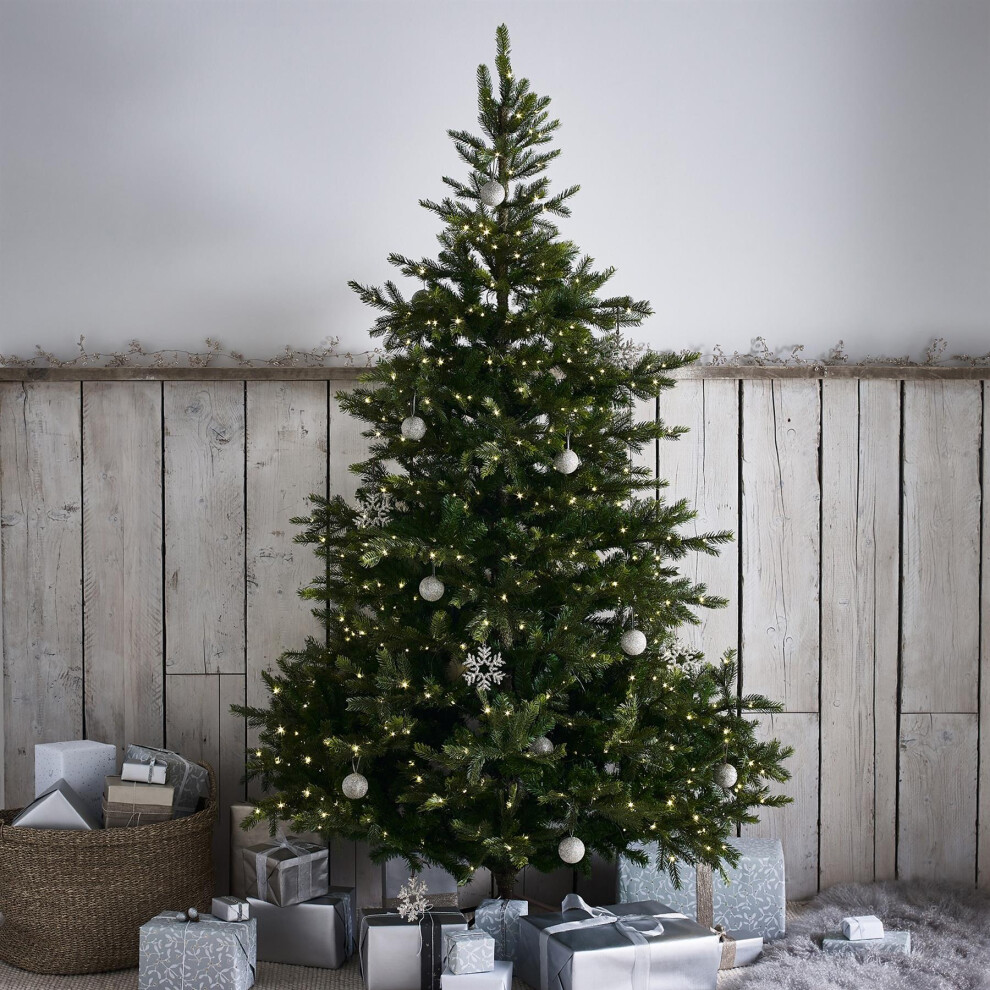 7.5ft Pre-Lit Christmas Tree Grand Spruce The White Company Xmas Decor