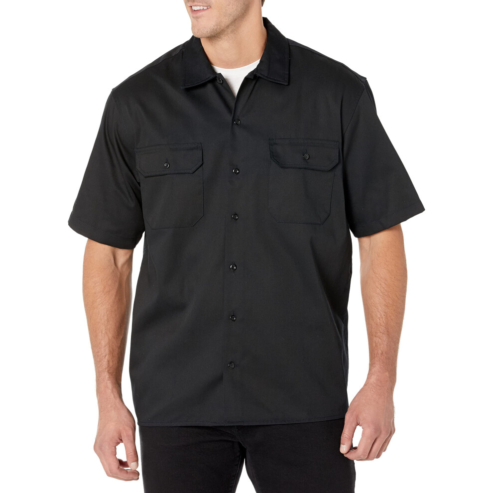 Mens Short-Sleeve Stain and Wrinkle-Resistant Work Shirt, Black, Small