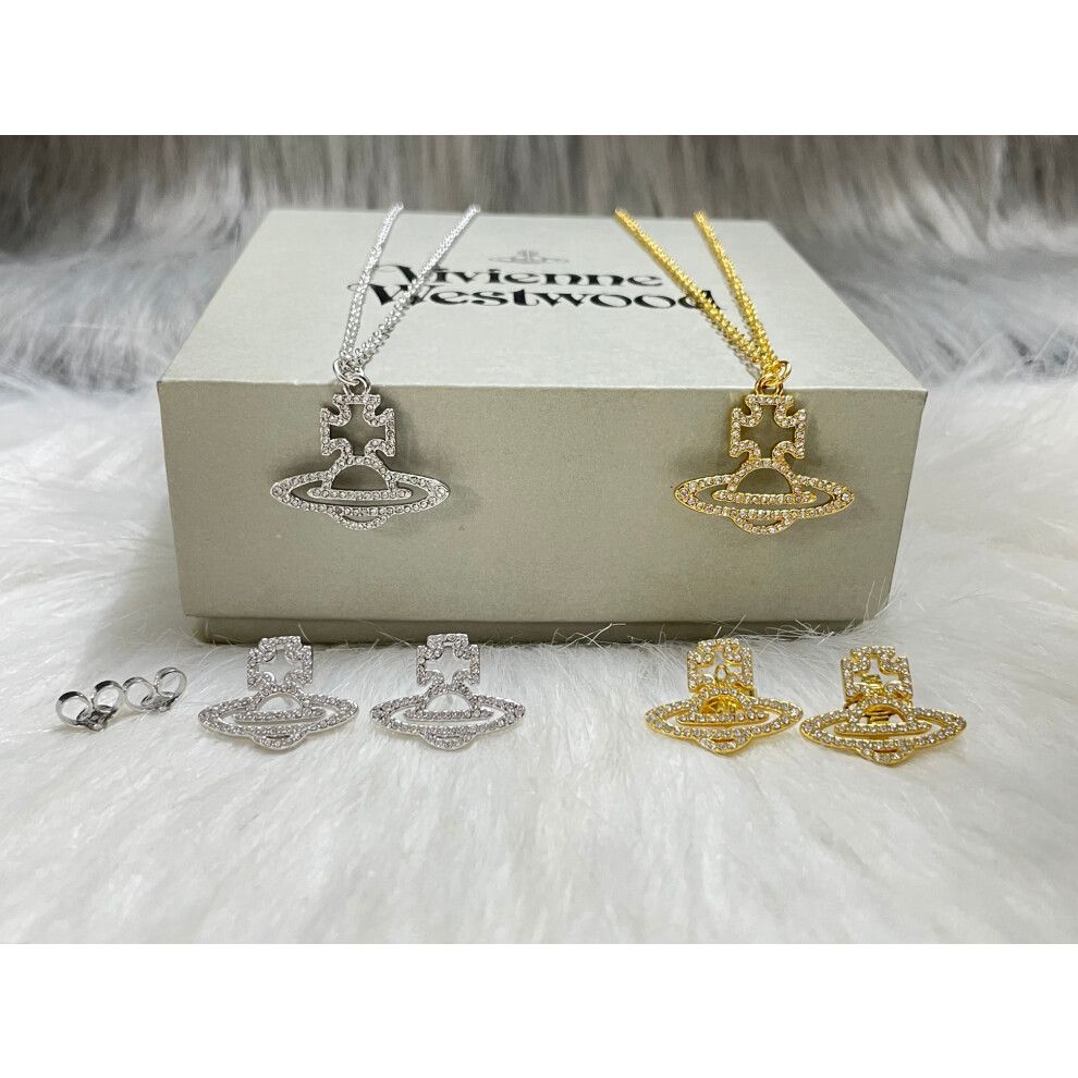 (silvery) Vivienne Westwood Women's Metal Pendant Necklace and Earring Set
