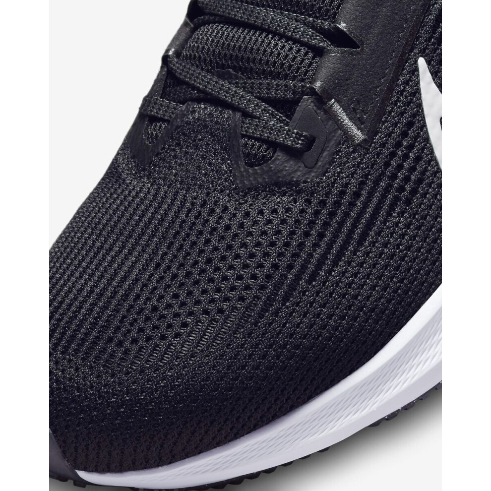 (US 11.5) Nike Pegasus 40 Mens Road Running Shoes Athletic Sneakers in Black/White