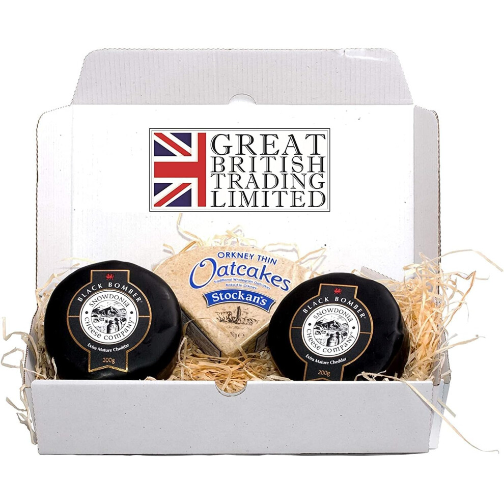 Snowdonia Black Bomber Cheese Gift Hamper 2X 200g with Stockan's Oatcakes by Great British Trading