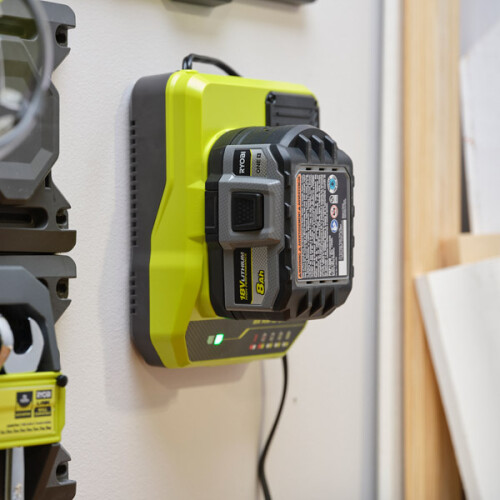 Ryobi Ryobi ONE+ 8A Rapid Charger 18V - RC18180 2