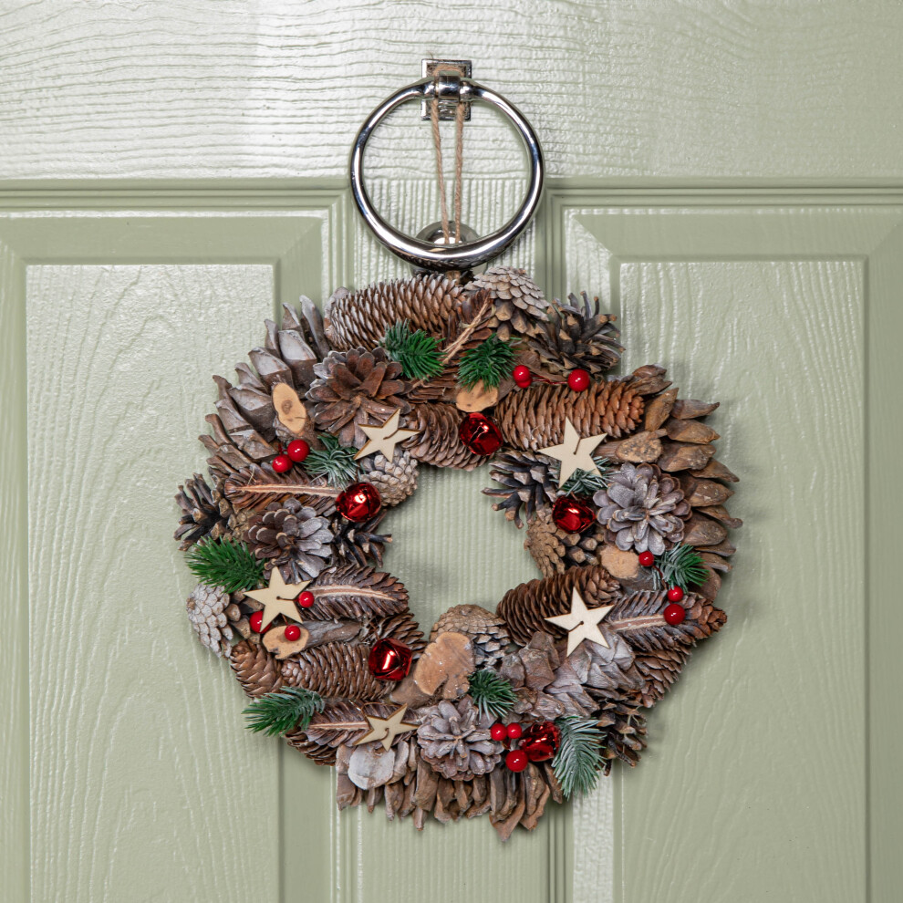 Smart Garden Products 30Cm Christmas Wreath With Red Jingle Bells, Berries And Frosted Stars