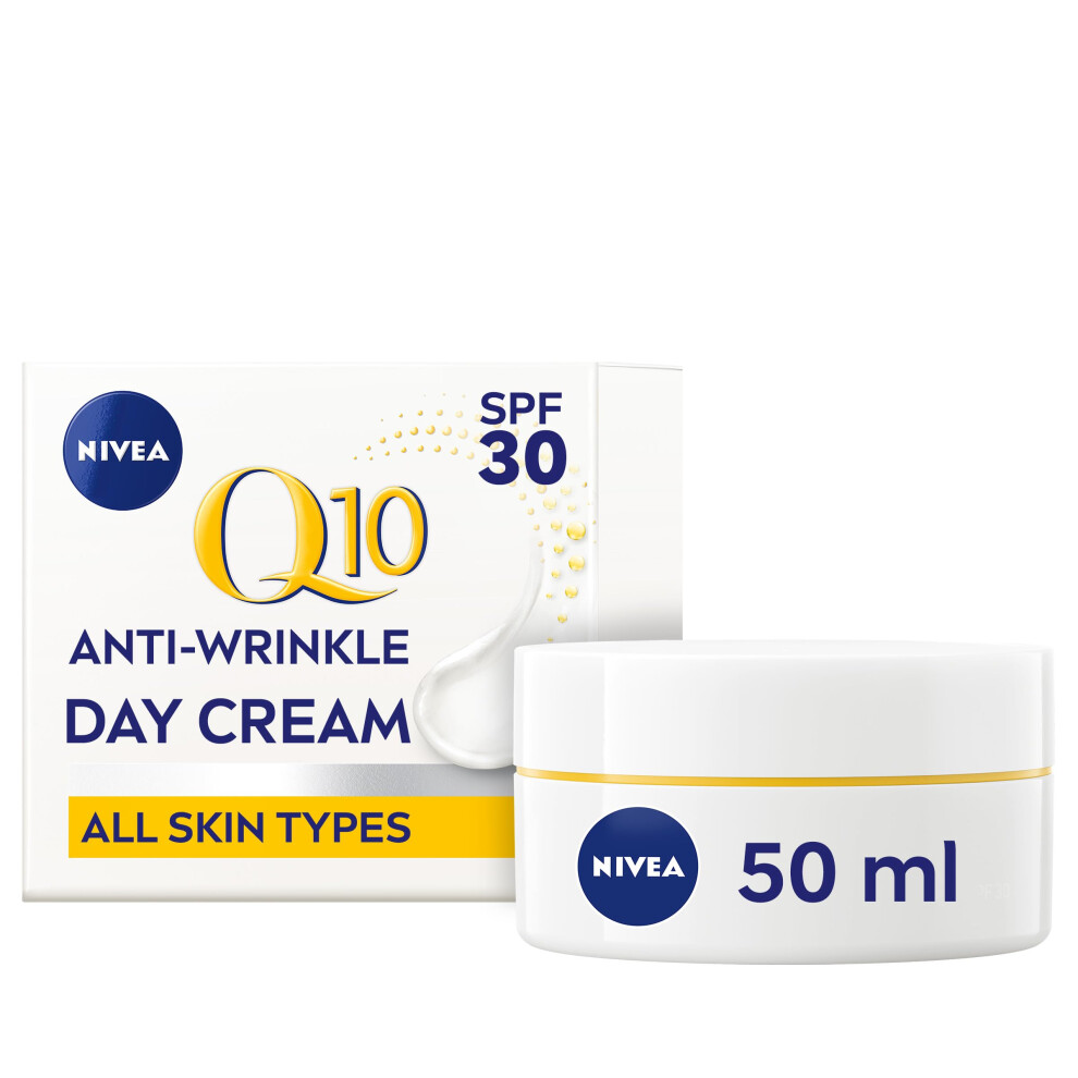 NIVEA Q10 Anti-Wrinkle Power Protecting Day Cream SPF 30 Anti-Wrinkle Face Cream with Skin Identical Q10 and Creatine 50 ML