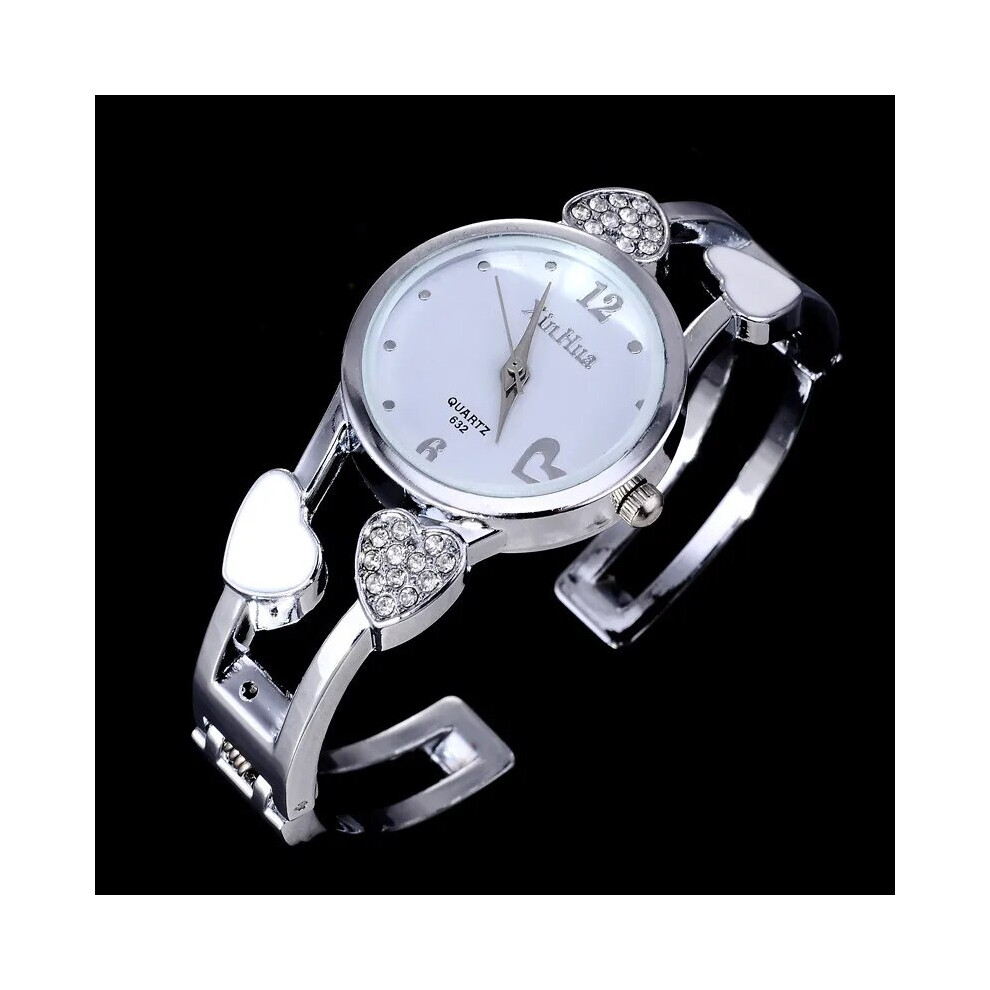 (WHITE) Luxury Women Bangle Watches Quartz Fashion Watch Crystal Stainless Steel