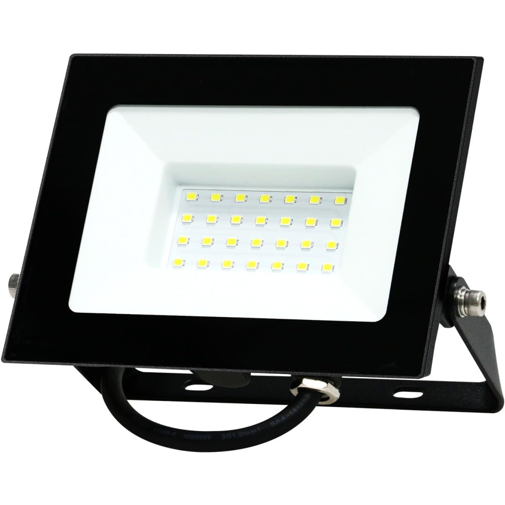 Bright Source LED Floodlight, IP65, 30W, 3300lm, 120Â° Beam Angle, 6500K Daylight White, Black, with Adjustable Tilt Mounting Bracket & 1m Lead Wire