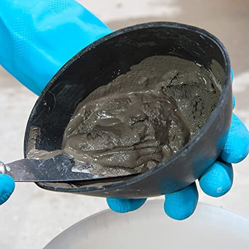 Drybase Plug 3 Kg plugging compound - Stop Water Leaks in just 30 seconds 2