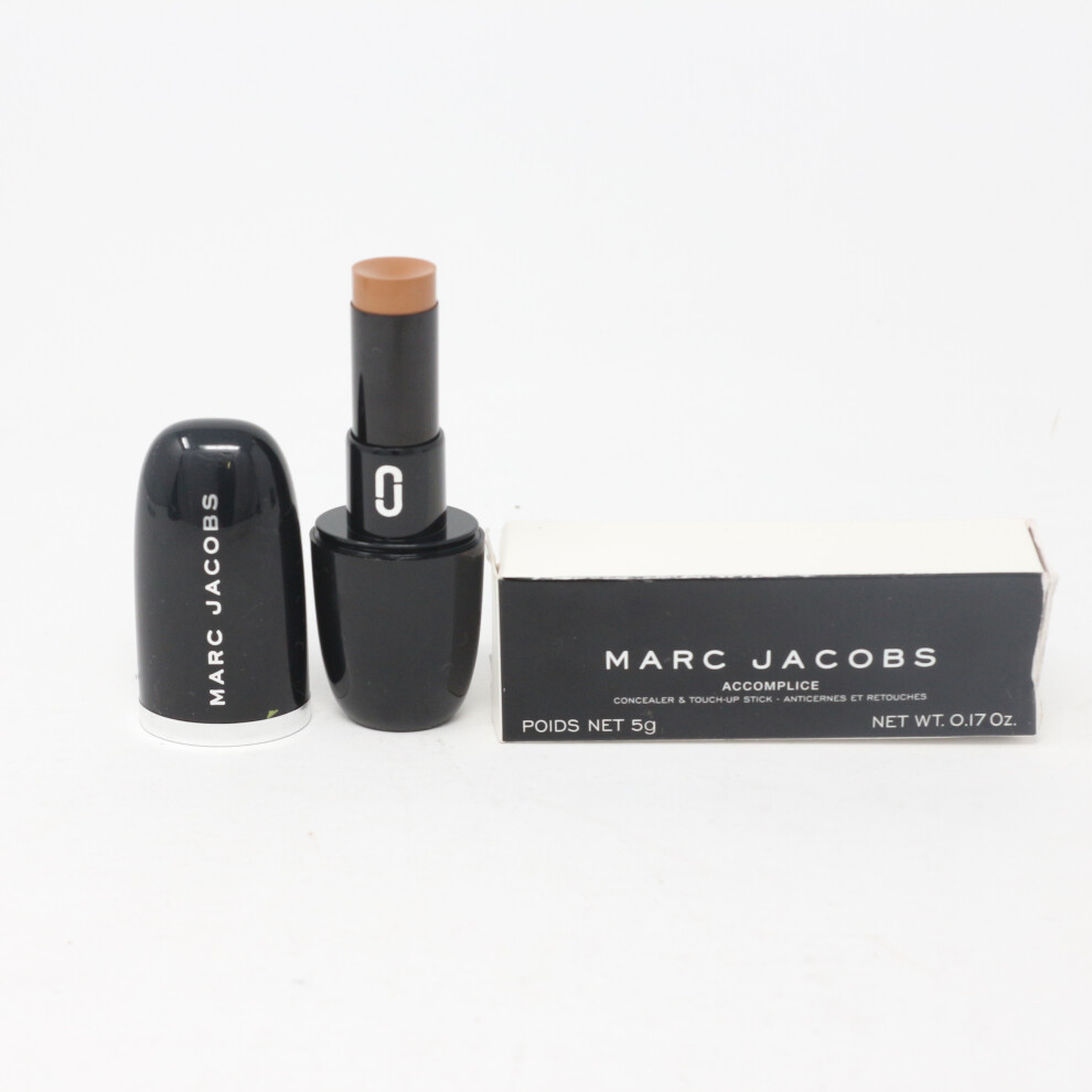 (Tan 49) Marc Jacobs Accomplice Concealer & Touch-Up Stick  0.17oz/5g New With Box