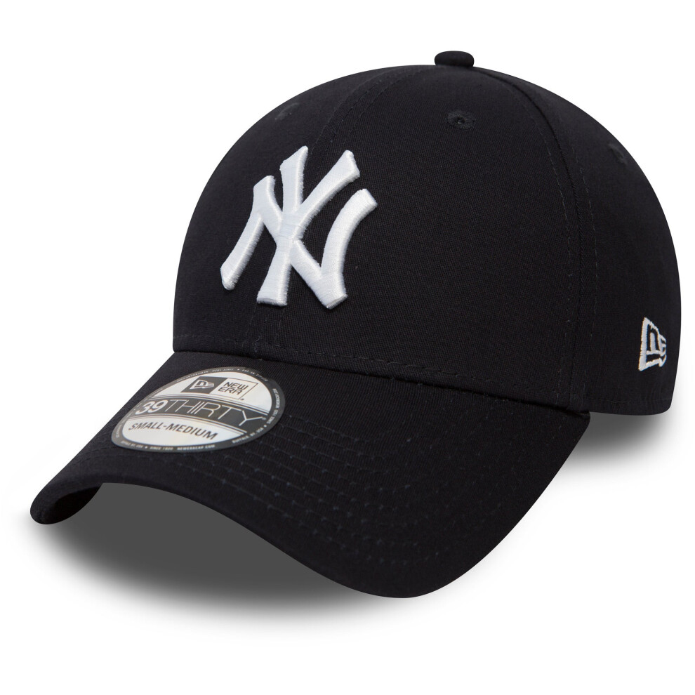 (Black, S/M (54.9 - 57.7 cm)) New York Yankees New Era 39Thirty Essential Black Stretch Baseball Cap
