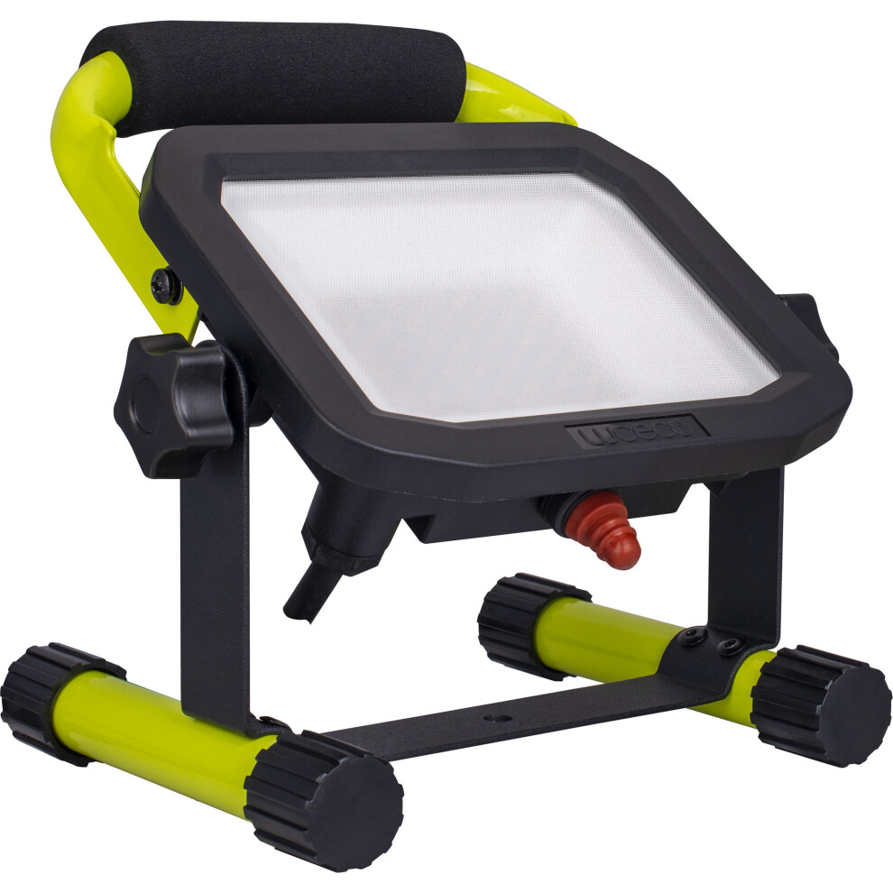Luceco Castra Portable LED Worklight with 2M Cable, 3300lm, 30W, 5000K