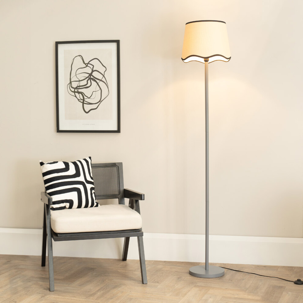 ValueLights Heather Grey Wood Scallop Black Trim Lamp Shade Floor Lamp