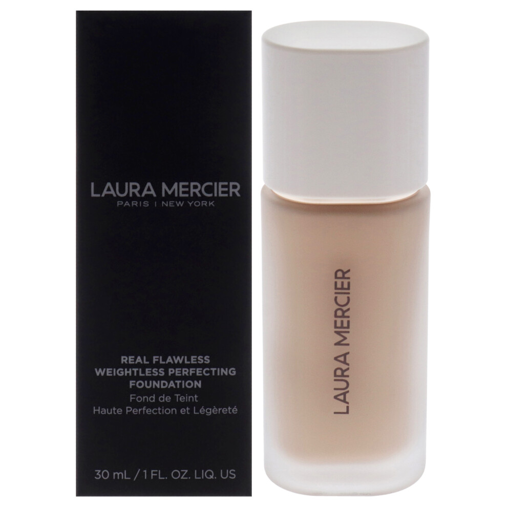 Real Flawless Weightless Perfecting Foundation - 3C2 Toffee by Laura M