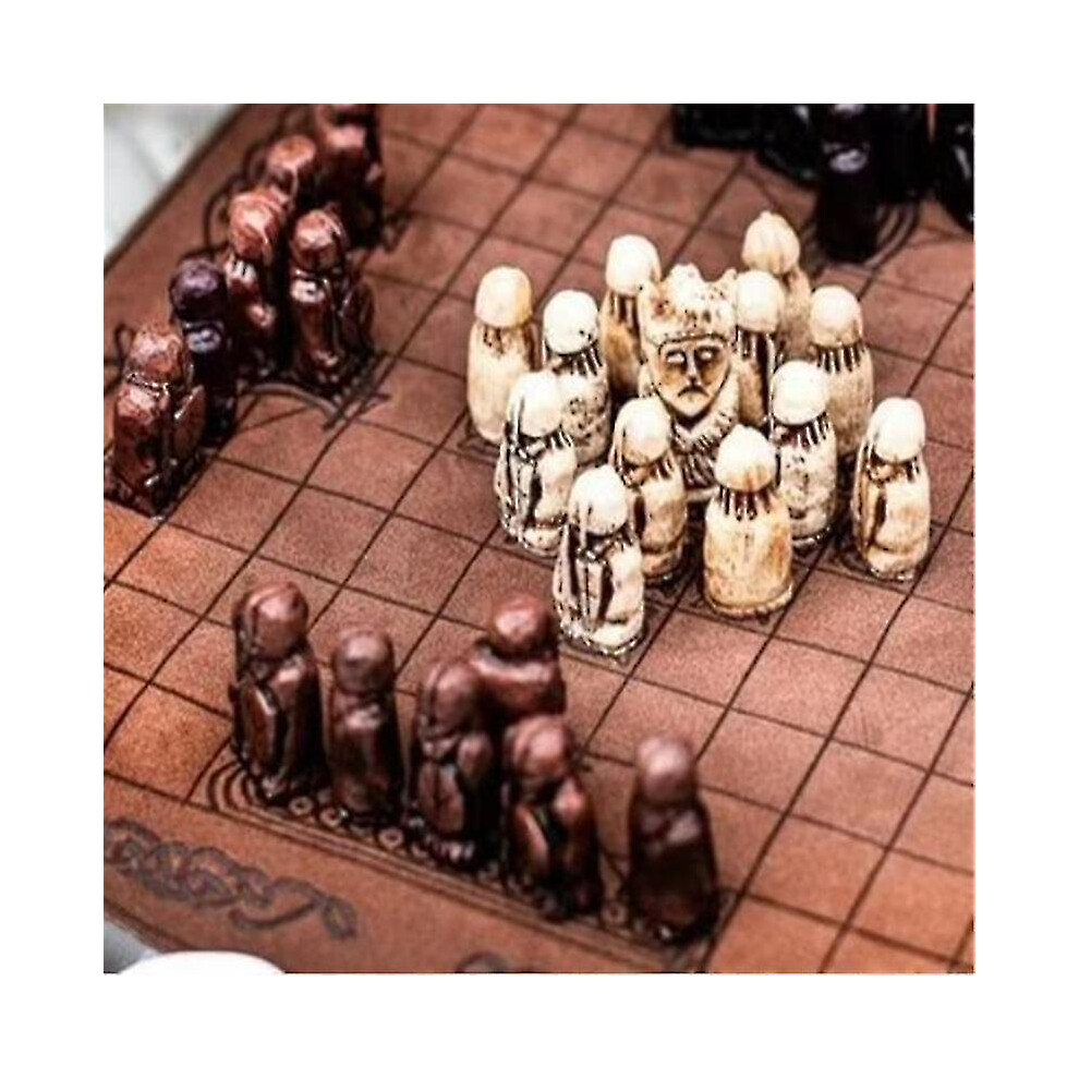 Hnefatafl: The Viking Game - Board Game)