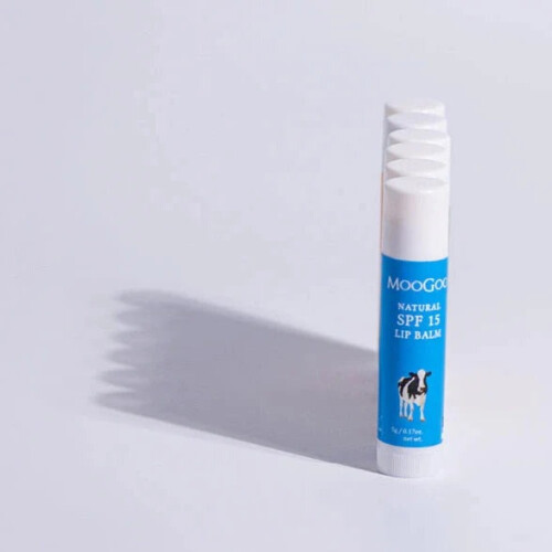 MooGoo Lip Balm SPF 15 1