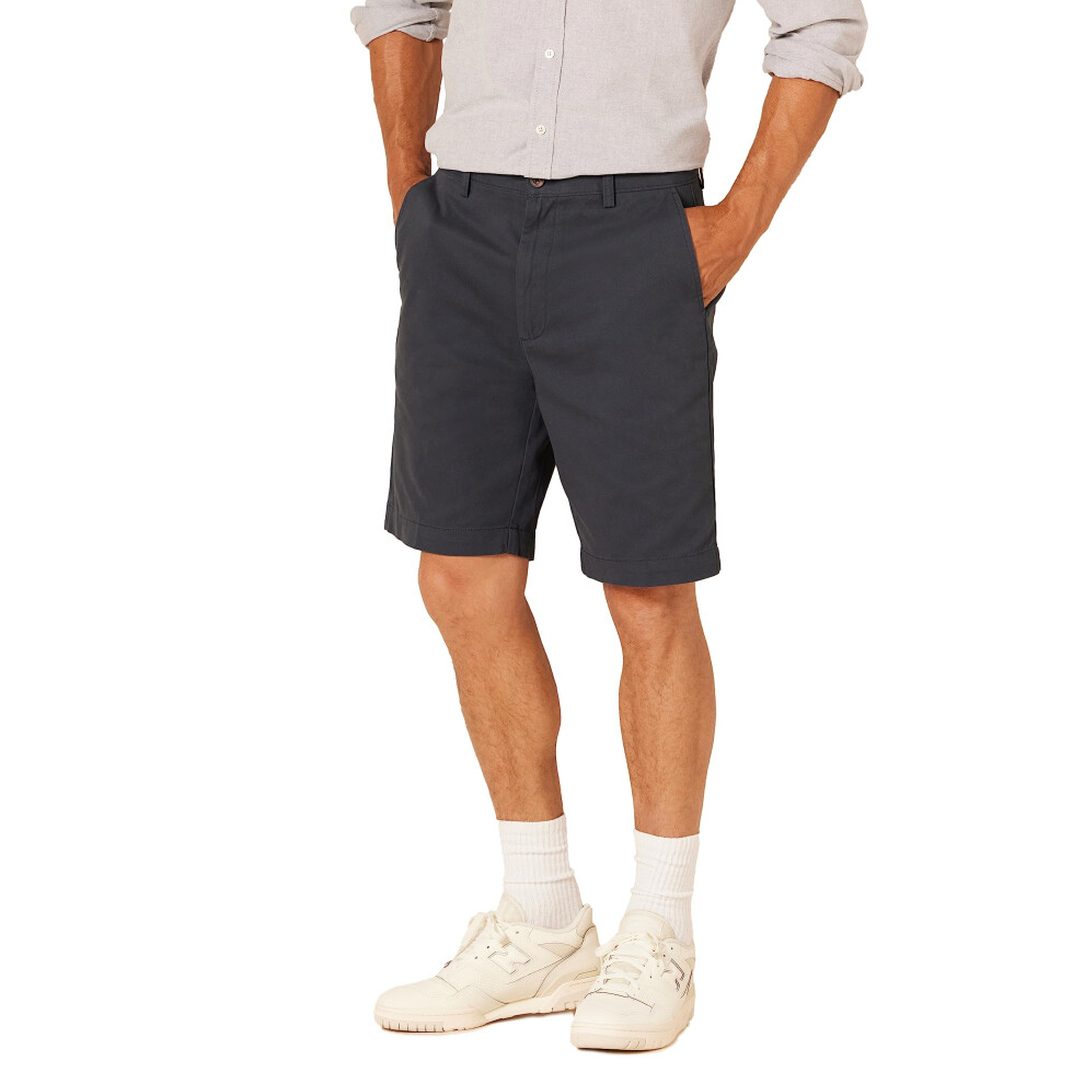 Amazon Essentials Mens classic-Fit 9 Short  Navy  32