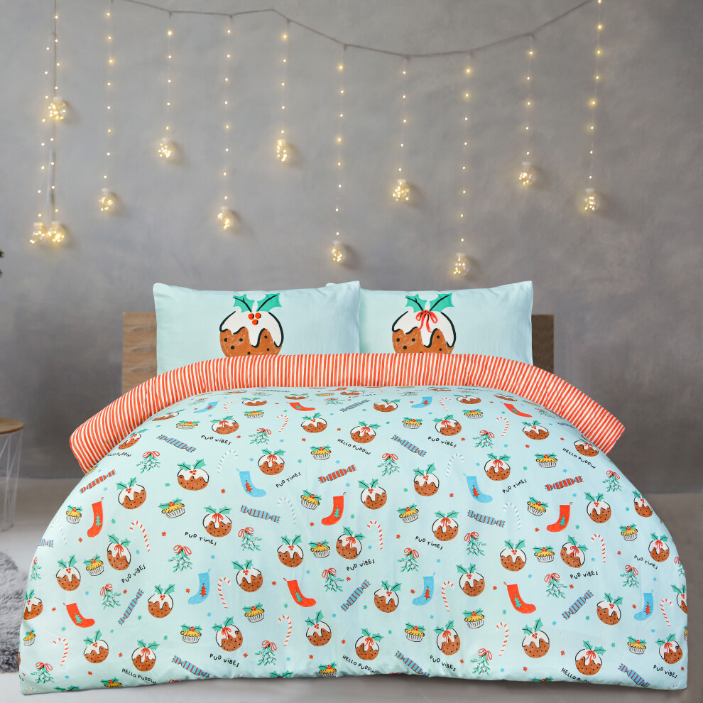 Sleepdown (King) Reversible Festive Christmas Puddings Duvet Set Blue
