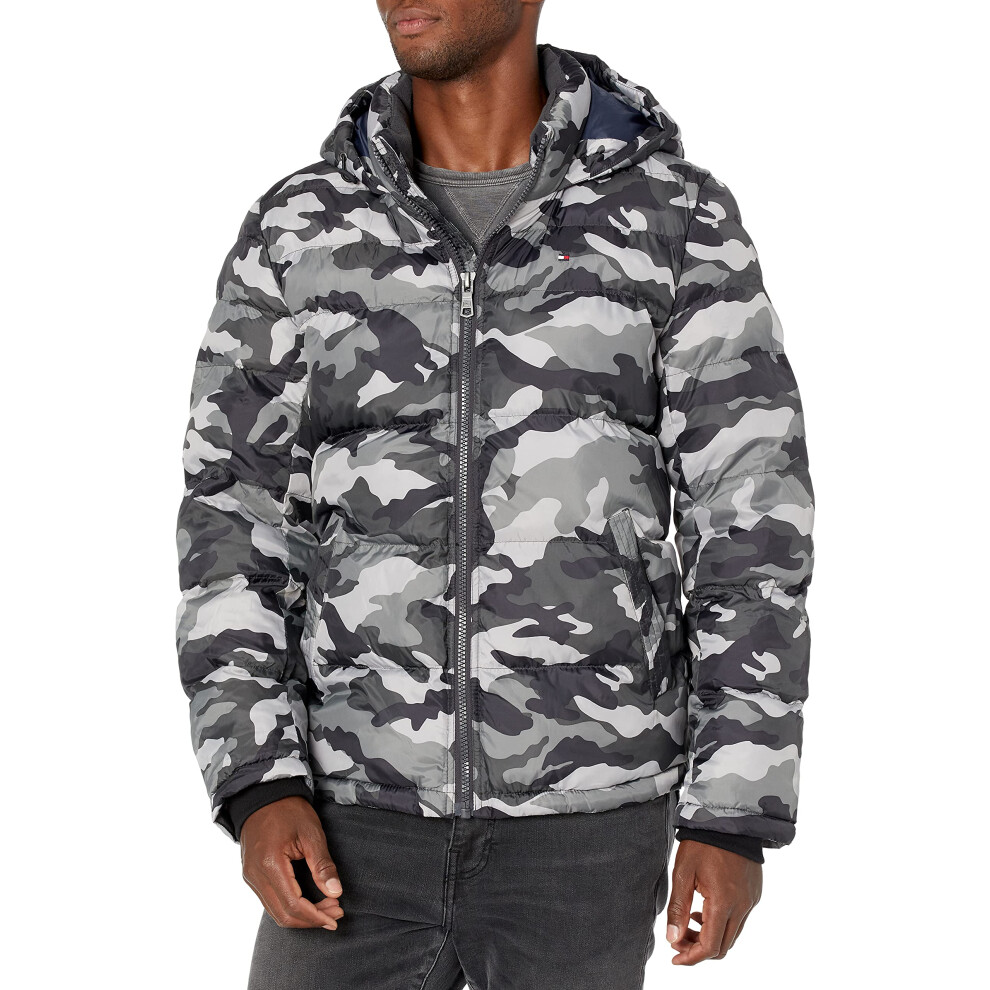 Tommy Hilfiger Mens Hooded Puffer Jacket  grey camouflage  Large