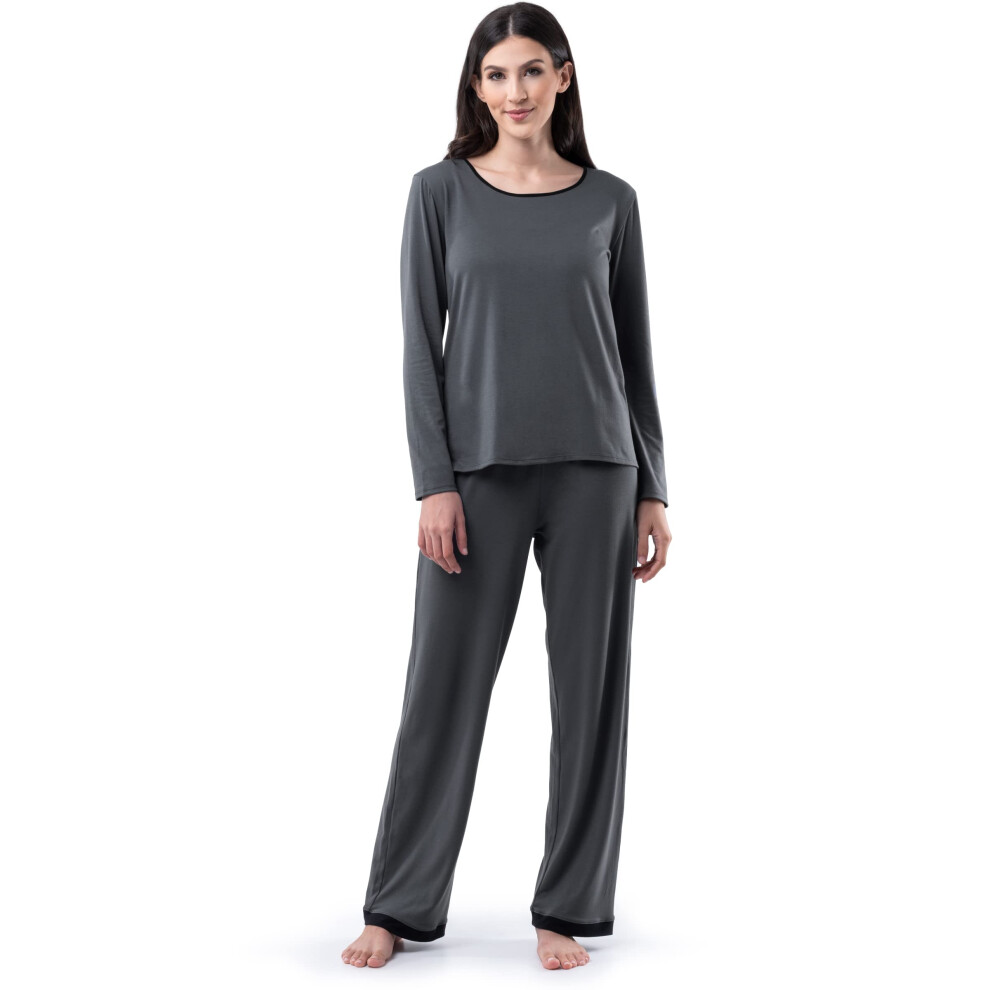 Fruit of the Loom Women's Long Sleeve Tee and Pant 2 Piece Sleep Set