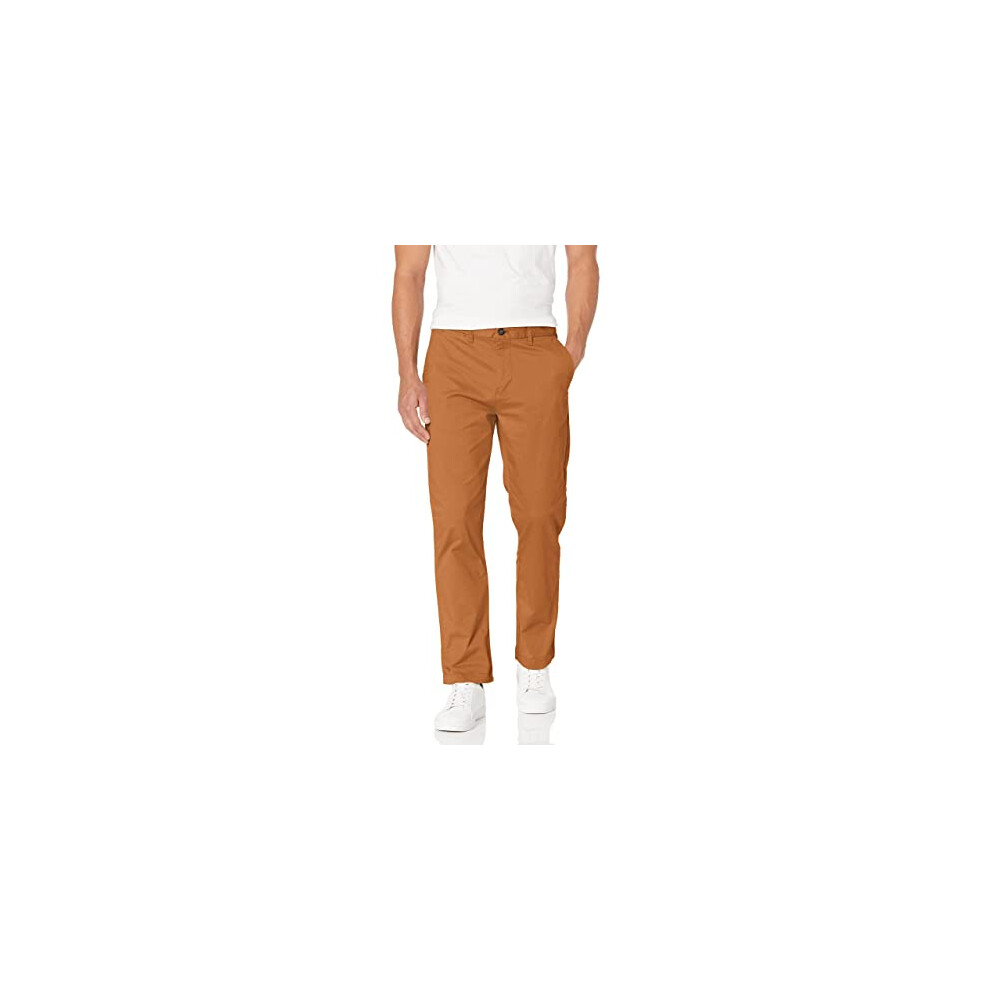 Tommy Hilfiger Men's Stretch Chino Pants in Custom Fit  Cohiba Brown