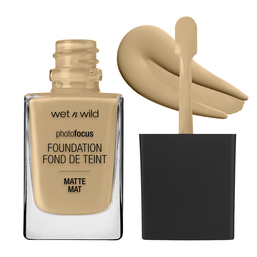 Wet n Wild Photo Focus Matte Liquid Foundation golden Beige  Vegan & c