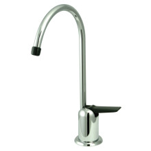 Robinet de filtration d'eau     poign   e unique Kingston Brass K6191 Americana