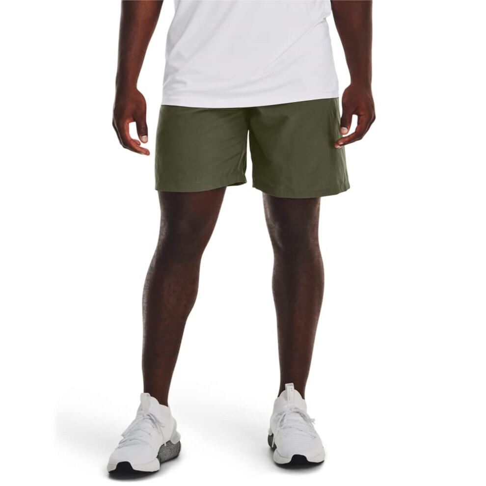 Under Armour Men's Woven Graphic Shorts   (390) Marine OD Green / / Wh