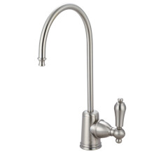 Kingston Brass KS7198AL Restaureringskran, Enhandsgrepp, Vattenfiltrering, Borstad Nickel