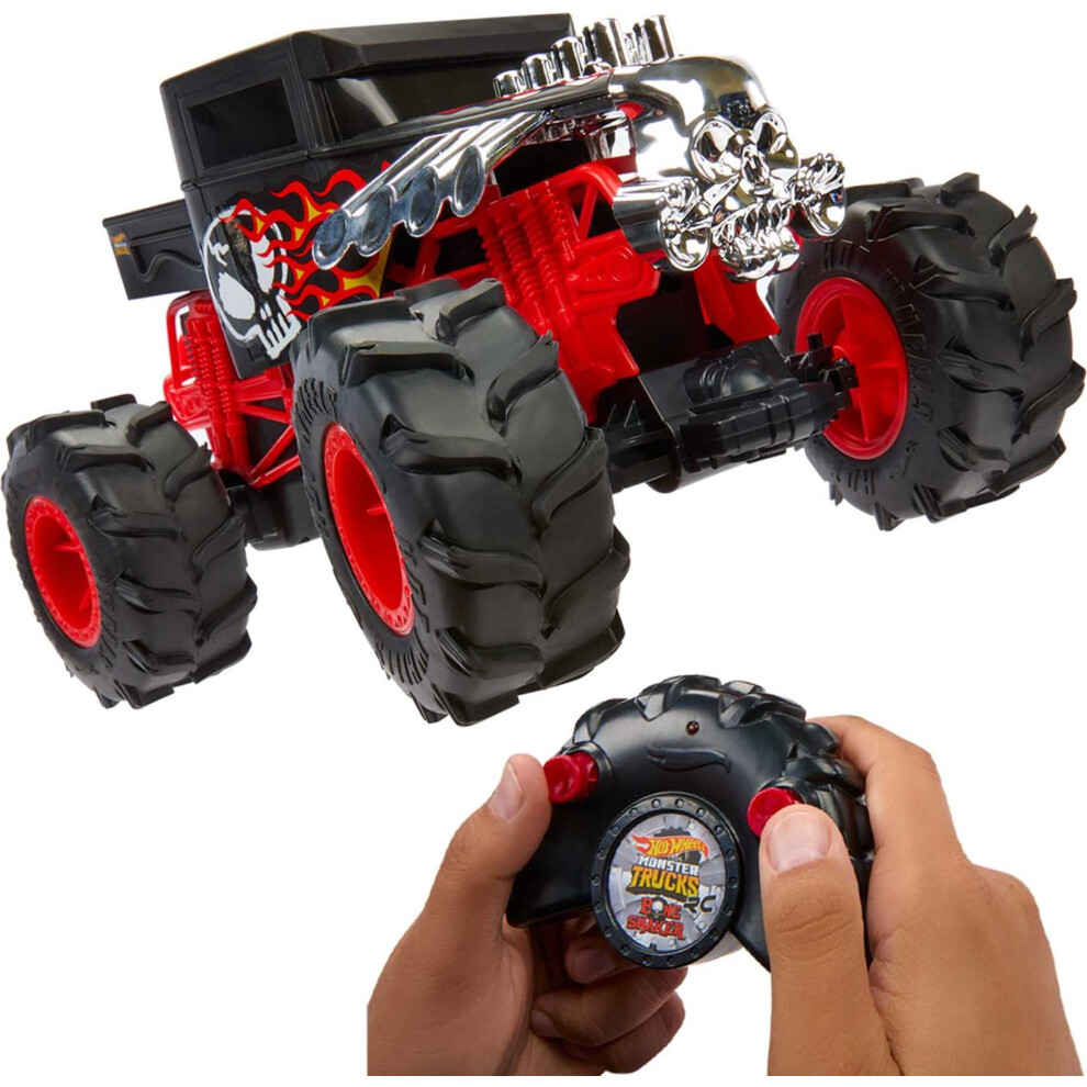 Hot Wheels RC Monster Trucks Bone Shaker in 1:15 Scale  Remote-Control